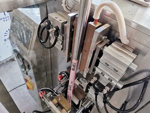 全自動立式91免费在线看片調試應注意的幾個方麵